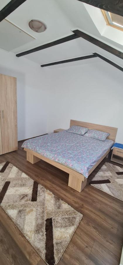 La Ovi Hotel Fagaras Exterior photo